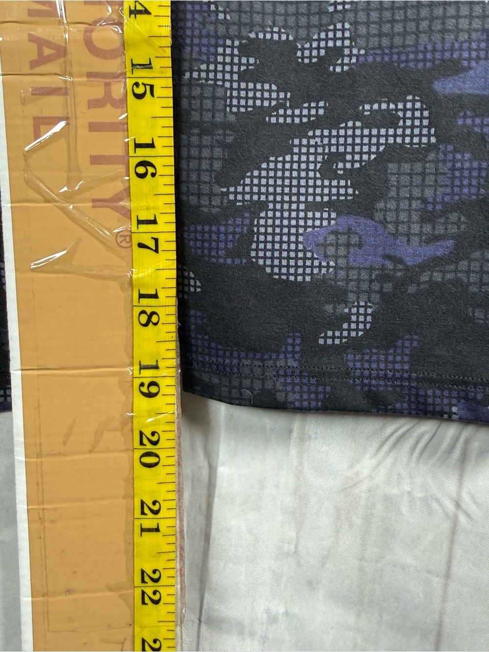 SPANX Crop compression Legging size L camo blue - Picture 7 of 7